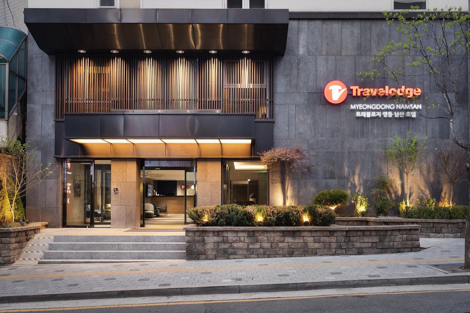 Travelodge Myeongdong Namsan Seoul Bagian luar foto